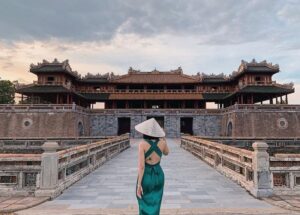 hue travel tips