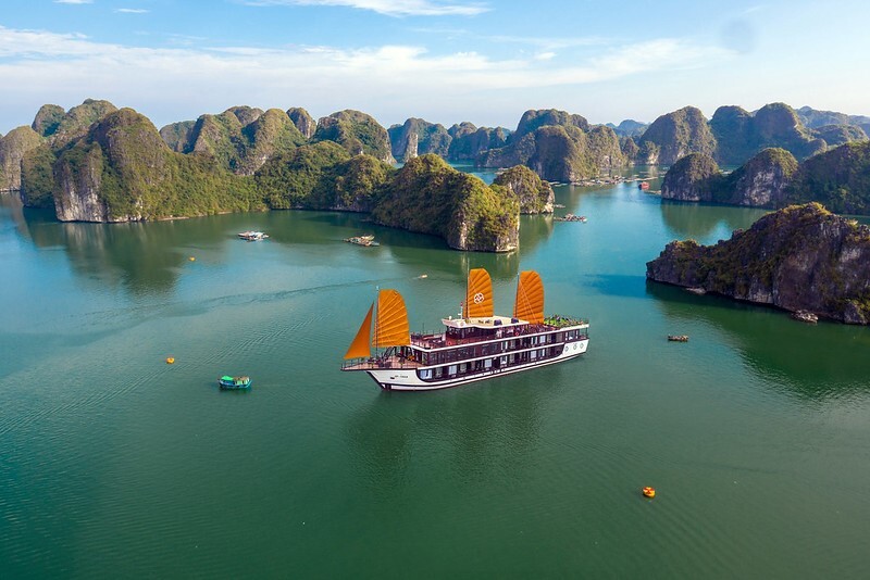 North Vietnam Motorbike Tour from Hanoi to Halong Bay