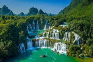 the best time to join ban gioc waterfall tours